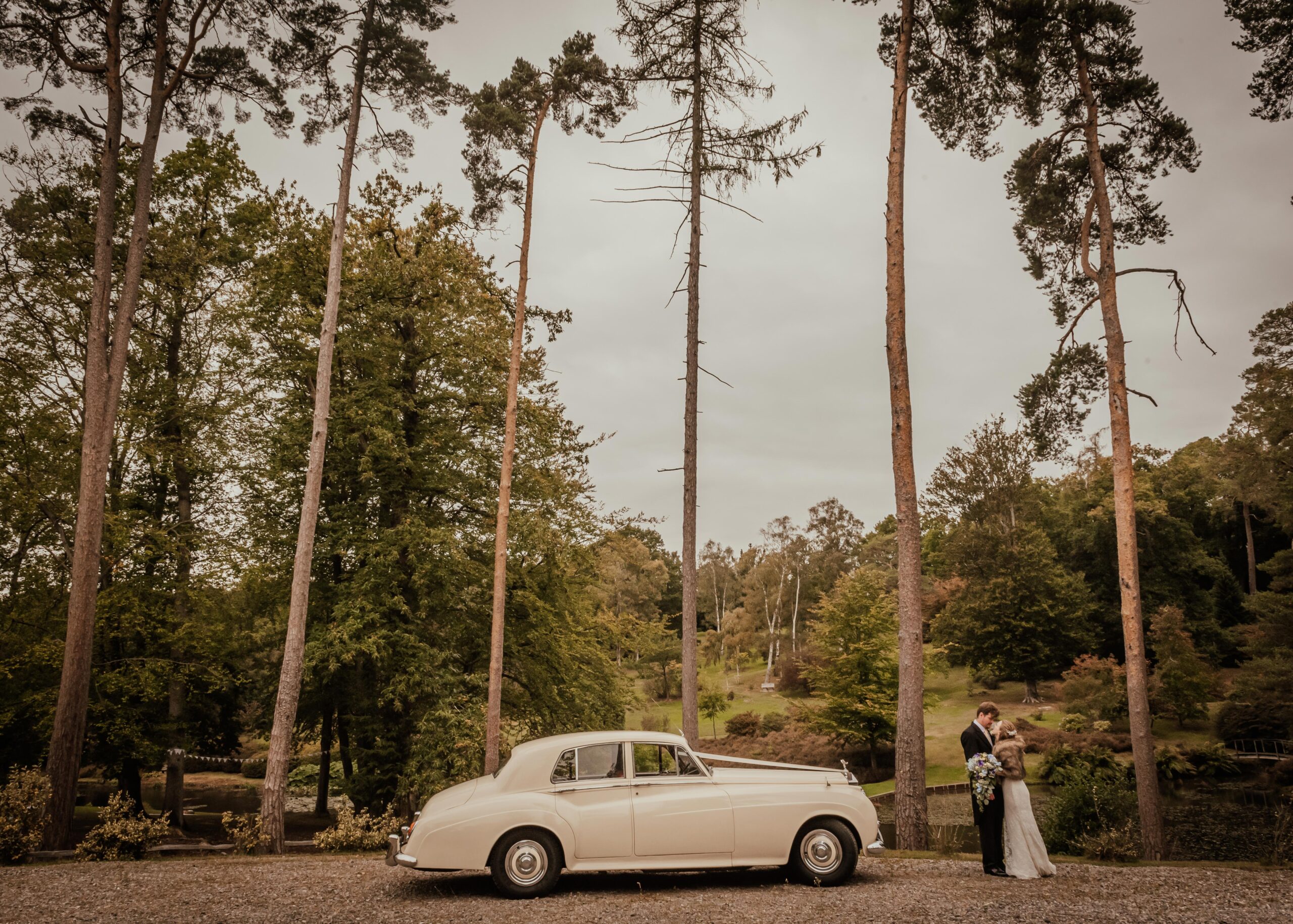 Classic car and beautiful backdrop at The Hyde Estate